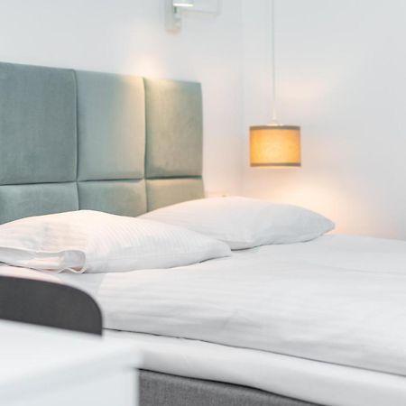 Apartament Plac Konstytucji By Your Freedom วอร์ซอ ภายนอก รูปภาพ